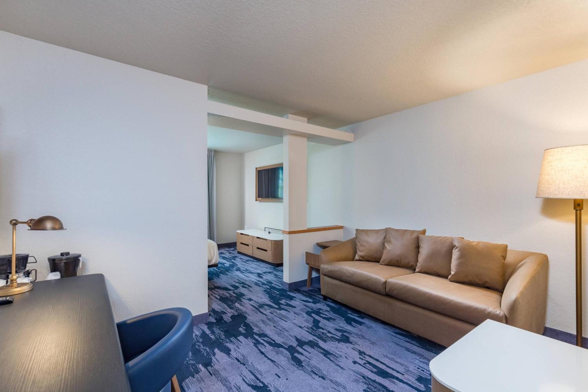 Fairfield Inn And Suites By Marriott Tampa North Temple Terrace Eksteriør billede