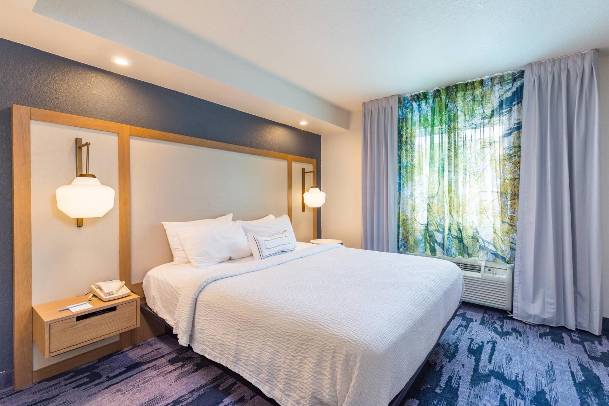 Fairfield Inn And Suites By Marriott Tampa North Temple Terrace Eksteriør billede