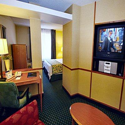 Fairfield Inn And Suites By Marriott Tampa North Temple Terrace Værelse billede