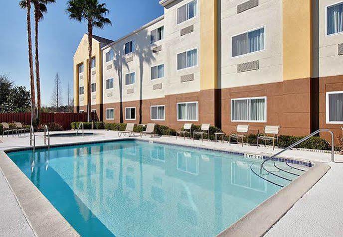 Fairfield Inn And Suites By Marriott Tampa North Temple Terrace Eksteriør billede
